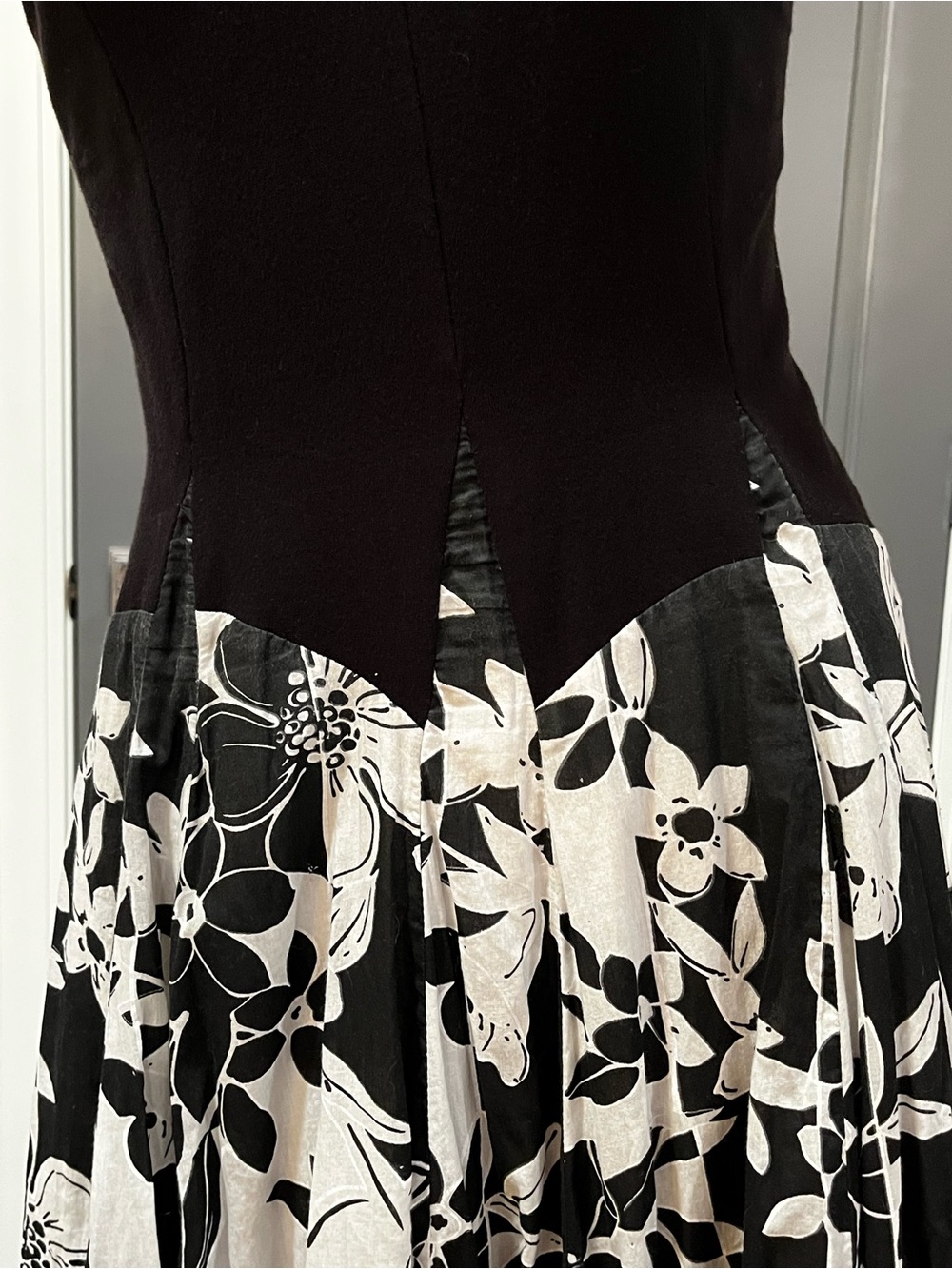 Mixed Media Midi Dress, Solid Knit Top/Woven Floral Bottom - Picture 10 of 13